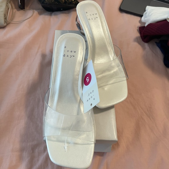 Clear block sandals - Picture 3 of 4